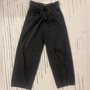 BDG BARREL JEANS